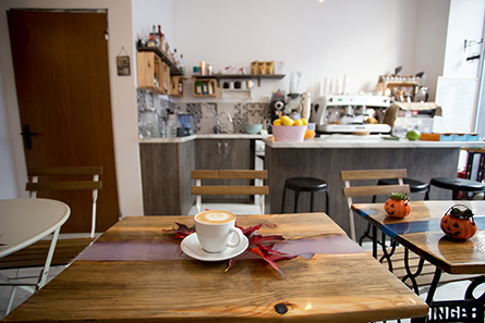 Рекламна фотография за Andromeda Coffee & Tea Рекламна фотография за Andromeda Coffee & Tea